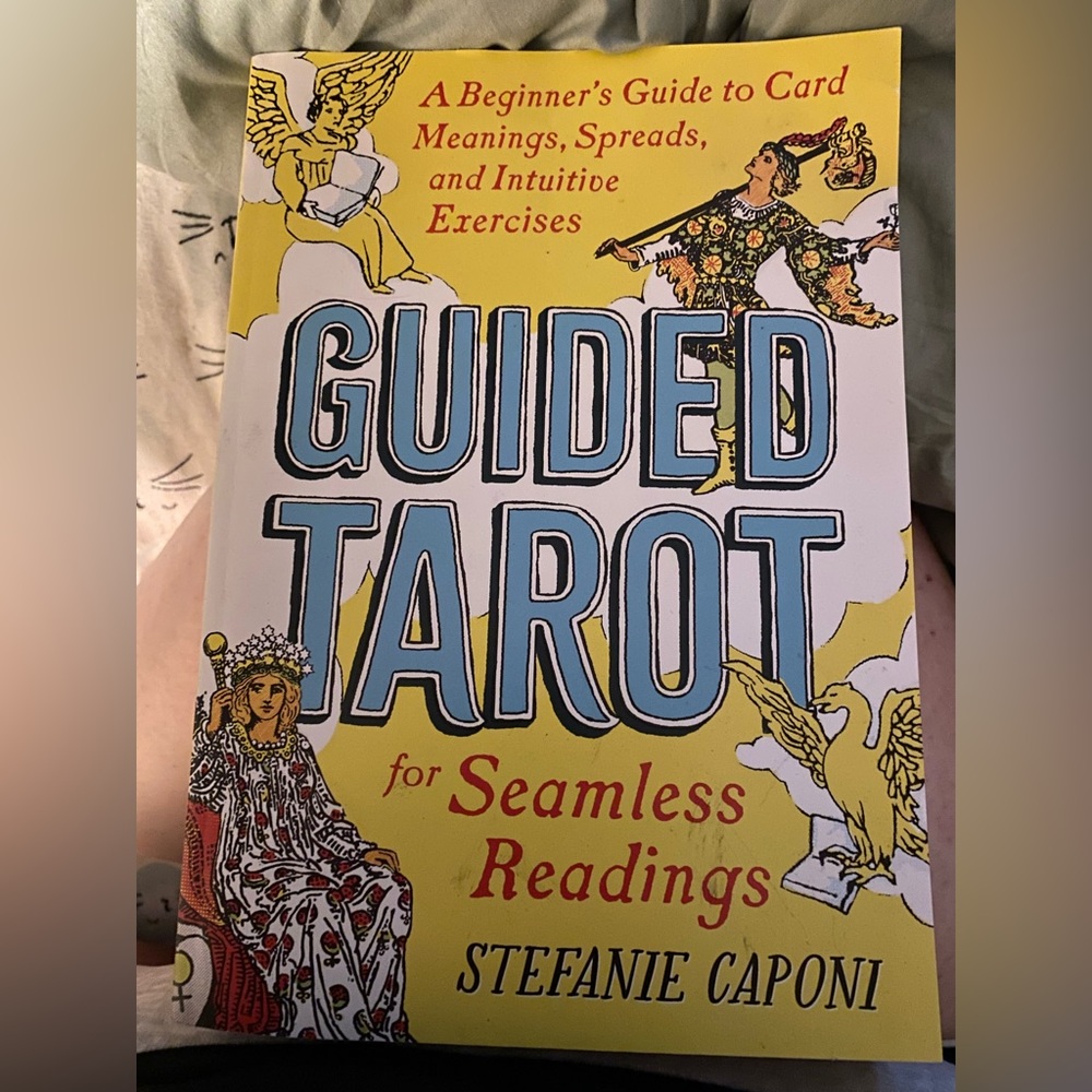 NWOT BEGINNERS GUIDE TO GUIDED TAROT AND NEW PACK OF TAROT CARDS